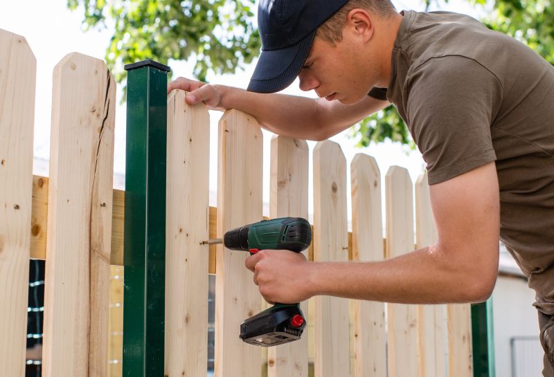 Fencing Contractors